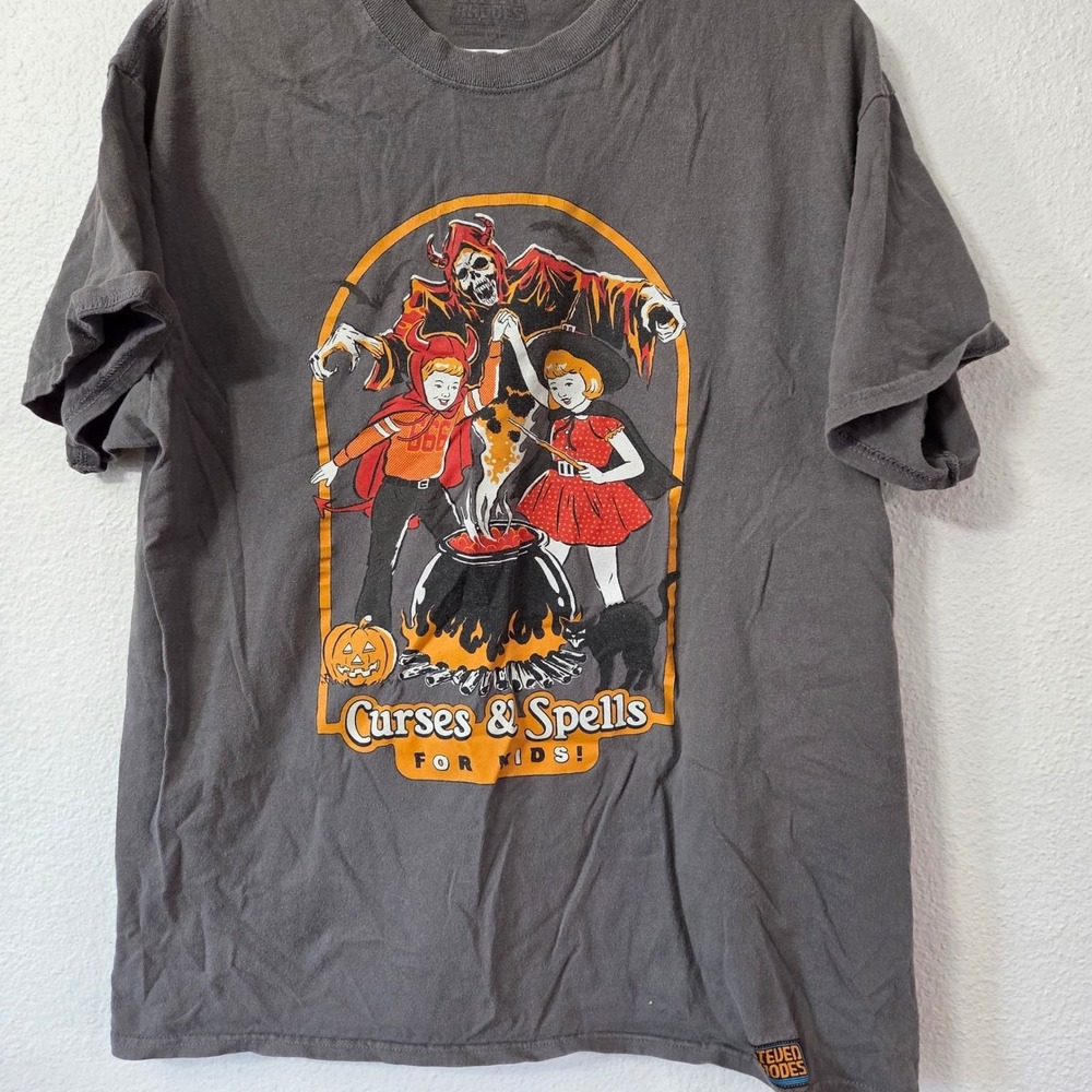 VTG Steven Rhodes gray curses & spells for kids graphic tee Size large
